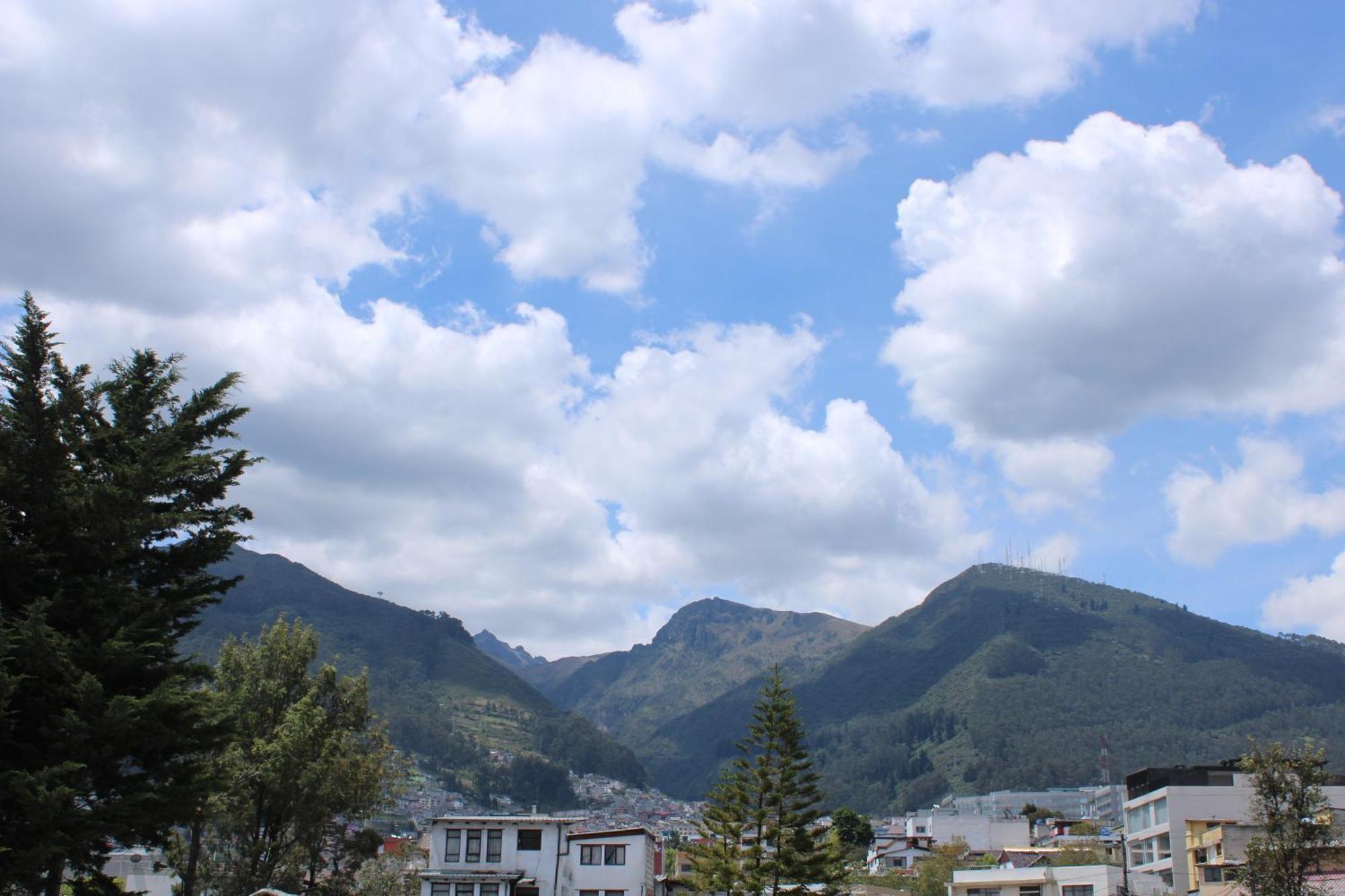 Casa De Tulia Apartment กีโต ภายนอก รูปภาพ