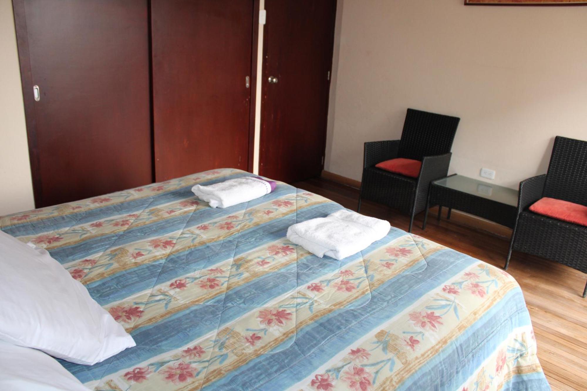 Casa De Tulia Apartment กีโต ภายนอก รูปภาพ